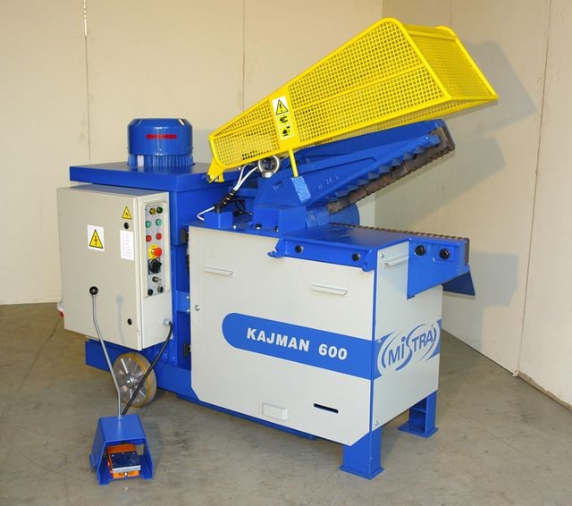 KAJMAN 450L